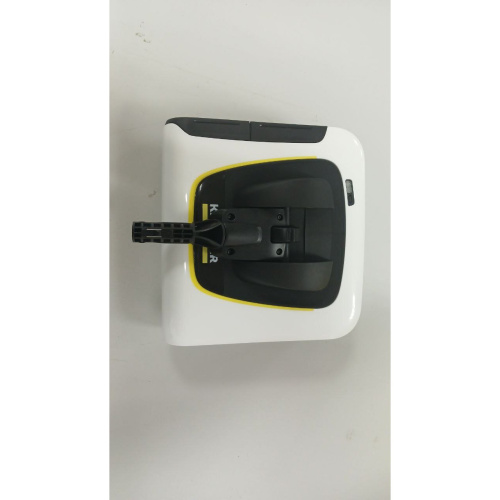 УЦ Пылесос-электровеник Karcher KB 5 White (1.258-050.0) (сломано крепление на корпусе, ПУ)