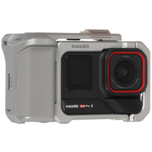Экшн-камера Insta360 Ace Pro 2 Xplorer Bundle серебристый, черный