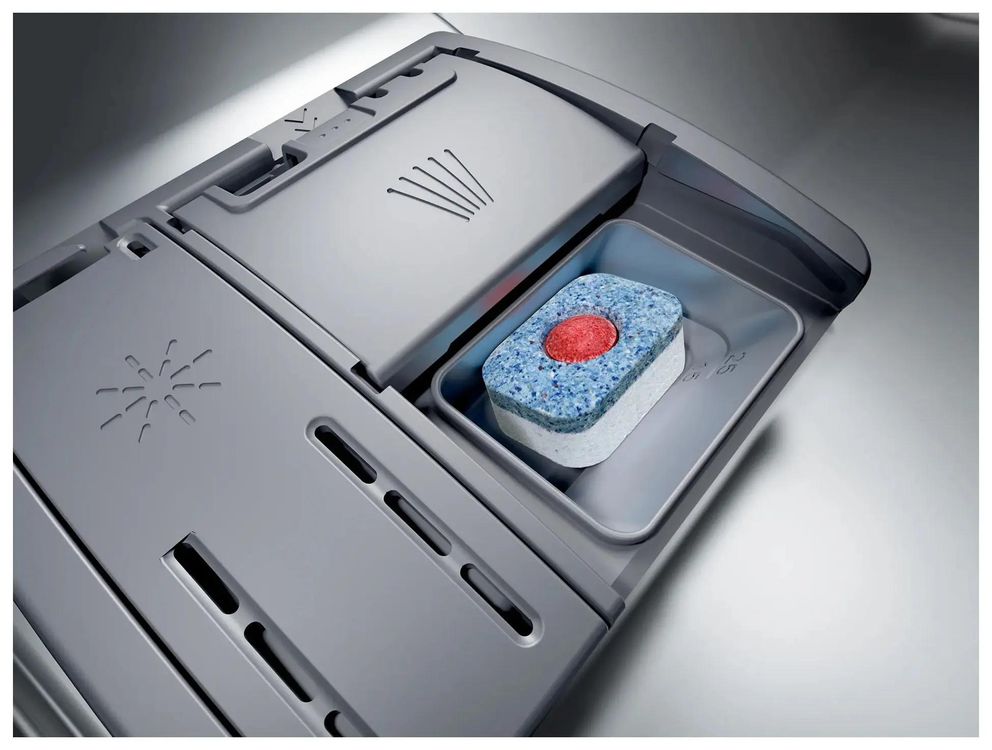 Посудомоечная машина Bosch SMS25GW02E Посудомоечная машина Bosch SMS25GW02E — Внешний вид с другого ракурса