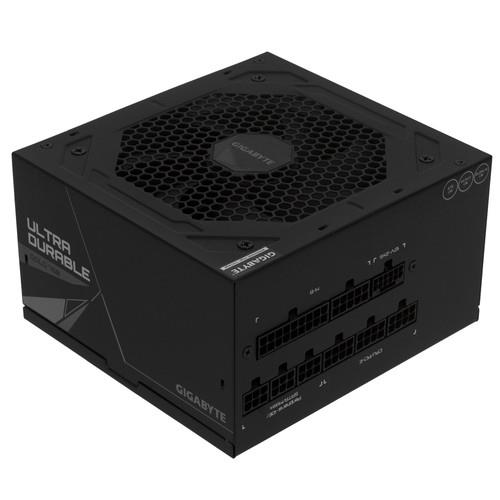 Блок питания GIGABYTE UD750GM PG5 V2 [GP-UD750GM PG5 V2] черный