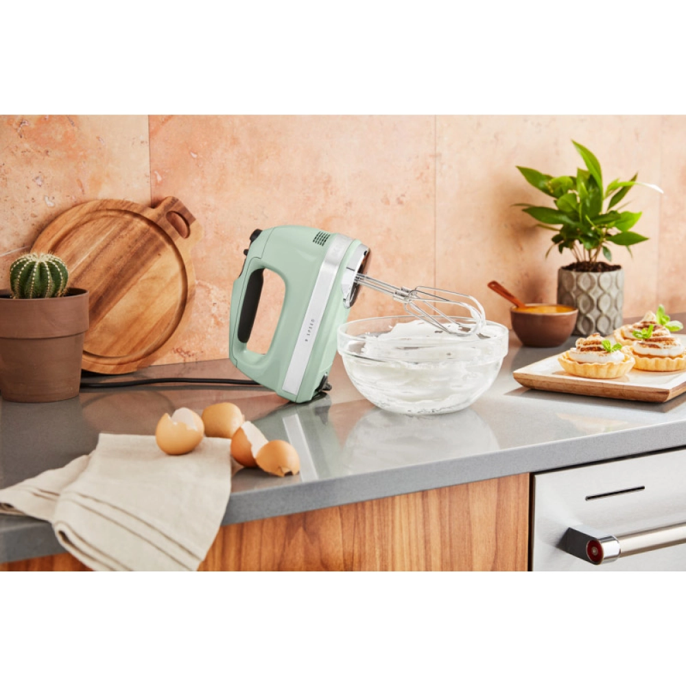 Ручной миксер KitchenAid 5KHM9212EPT фисташковый — фотография 5