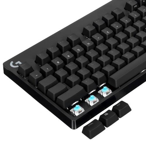 Клавиатура проводная Logitech G Pro Клавиатура проводная Logitech G Pro — Подсветка и детали исполнения