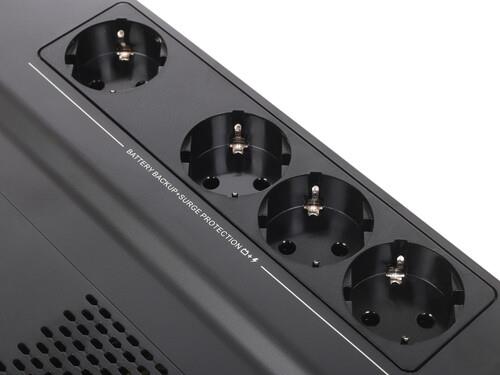 ИБП APC Back-UPS 650VA ИБП APC Back-UPS 650VA — Аккумуляторный отсек и вентиляция