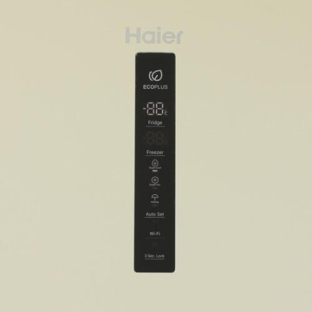 Холодильник с морозильником   Haier C2F636CCRGU1 бежевый